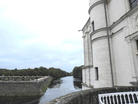 Exploring Chenonceau