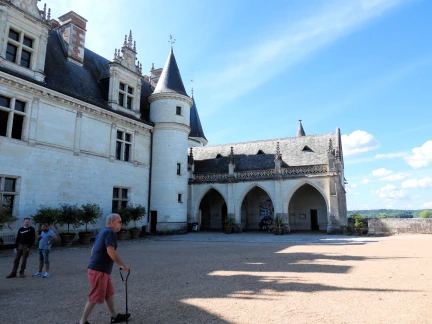 Exploring Château Royal d’Amboise