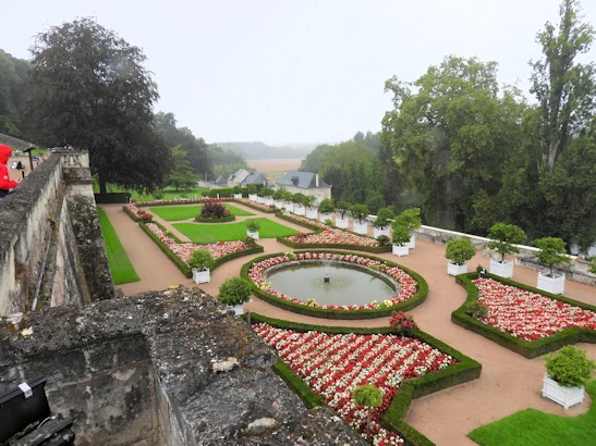 Exploring Château de d'Ussé