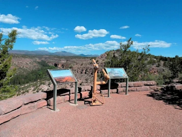 Bandelier National Monument: Frijoles Canyon Scenic Overlook