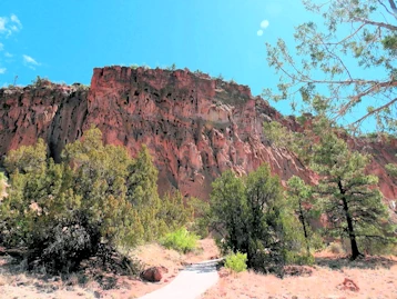 Bandelier National Monument: Returning to Visitor Center