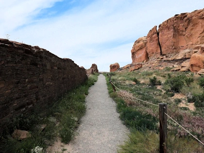 Chaco Canyon: Hungo Pavi Trail