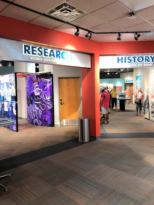 Bradbury Science Museum: Entrance to Display Areas