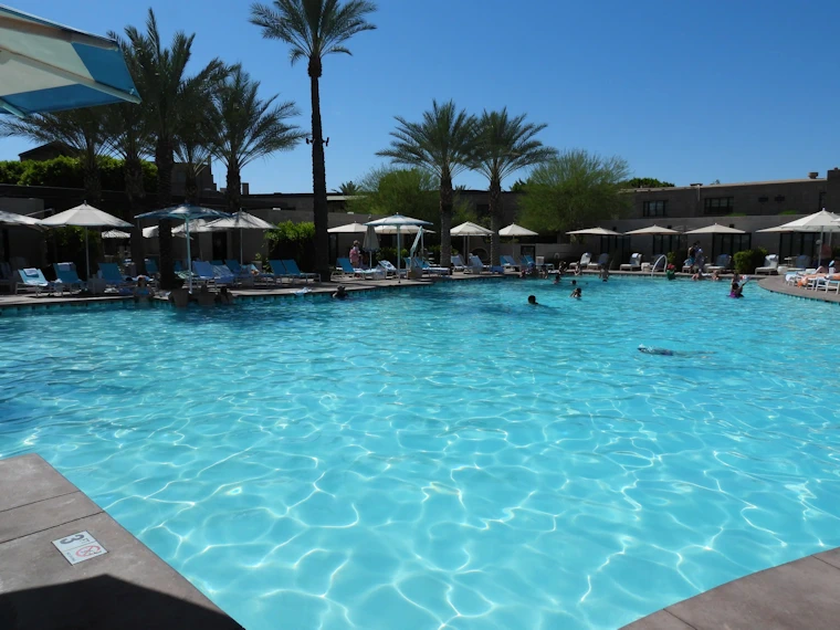 Paradise Pool