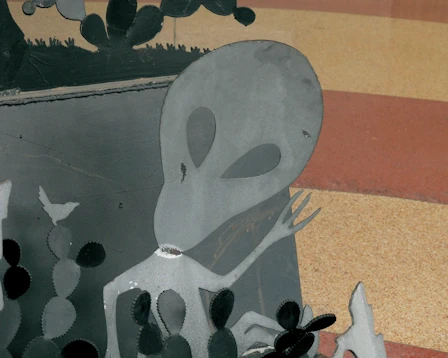 Alien Greeting Display