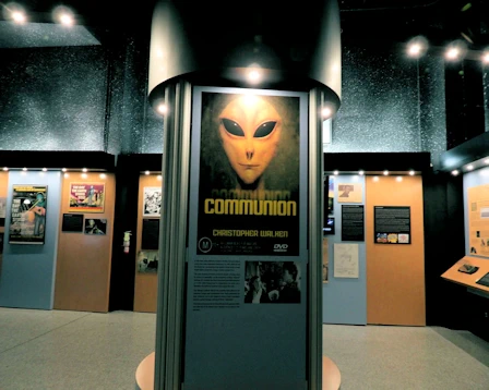 Alien Movie Credits Display