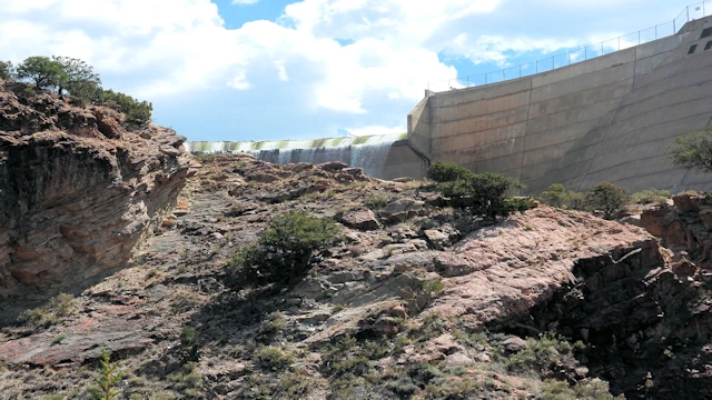 Nambe Falls: Nambe Falls Dam Southside