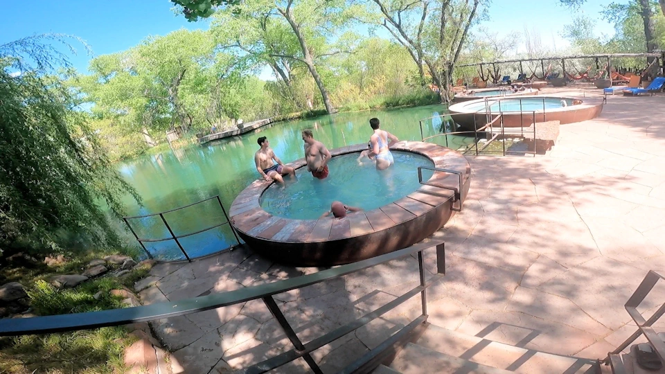 Ojo Spa & Resort: Hot Tubs & Pond