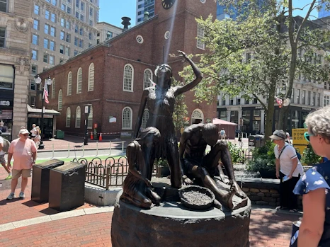Freedom Trail Statue