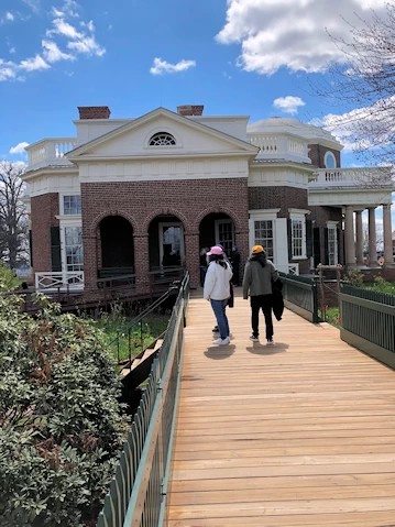 Thomas Jefferson's Architectural Masterpiece & Plantation